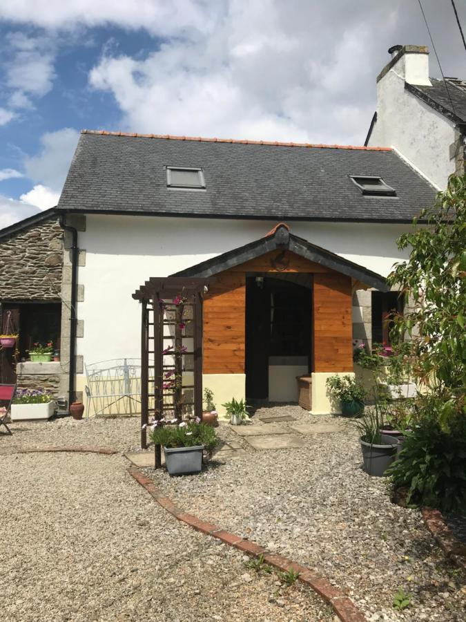 Carhaix Cottage Landeleau Eksteriør bilde
